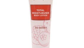 Ellora So Berry Total Moisturizer Body Lotion -