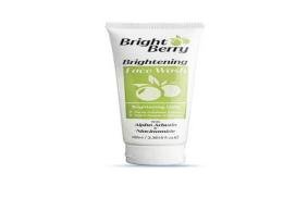 Bright Berry Brightening Face Wash In Pakistan
